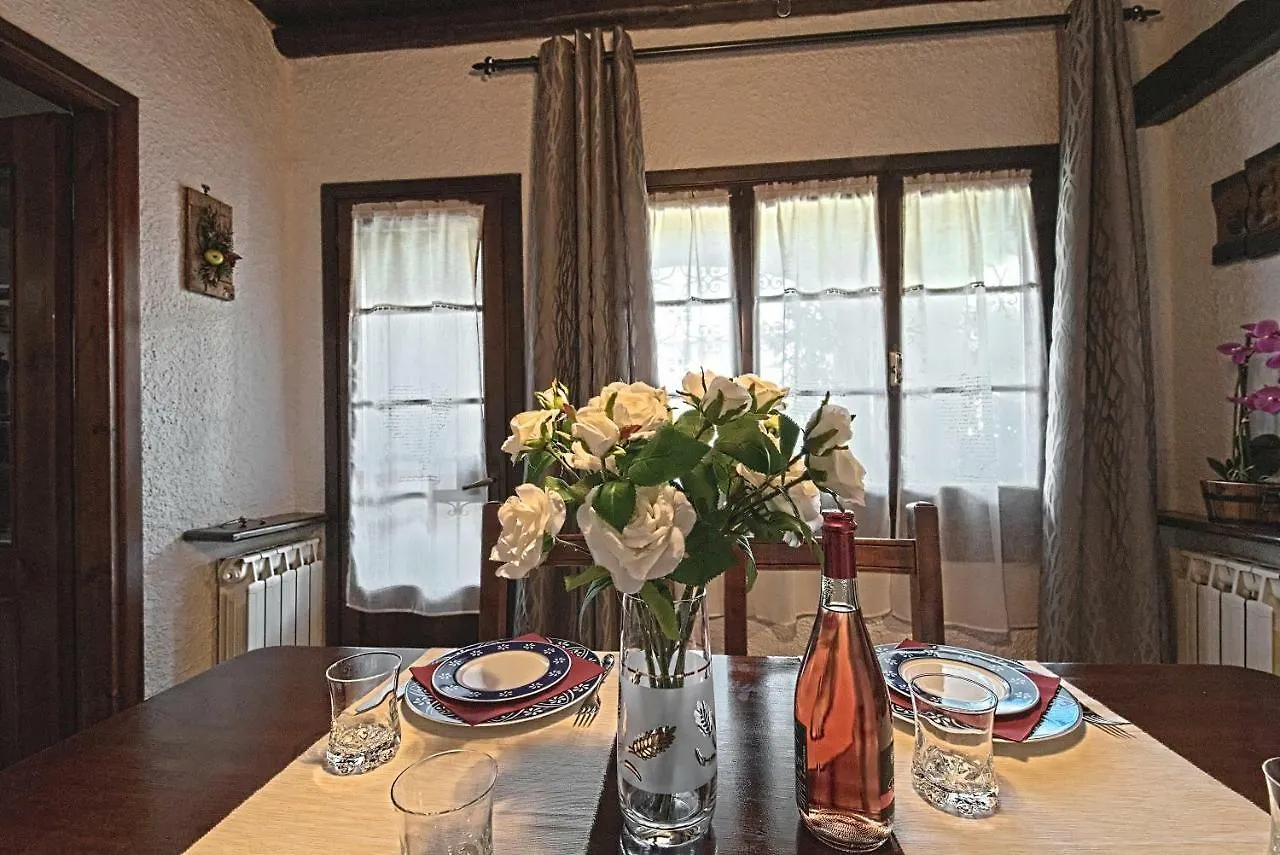 Villa Vecchia Favola House à Quarto dʼAltino Hébergement de vacances