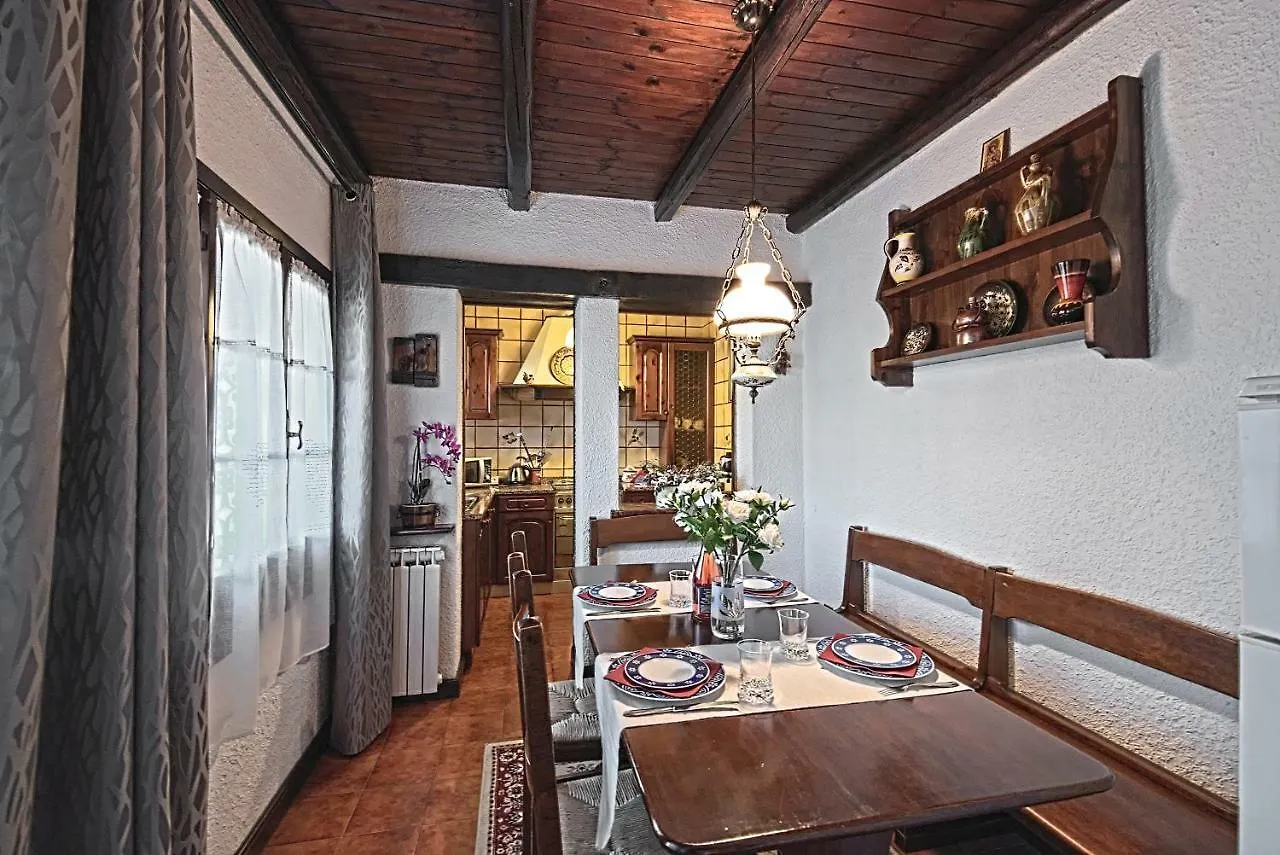 Hébergement de vacances Villa Vecchia Favola House à Quarto dʼAltino Italie