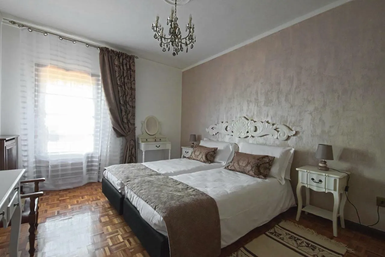 Villa Vecchia Favola House à Quarto dʼAltino Hébergement de vacances