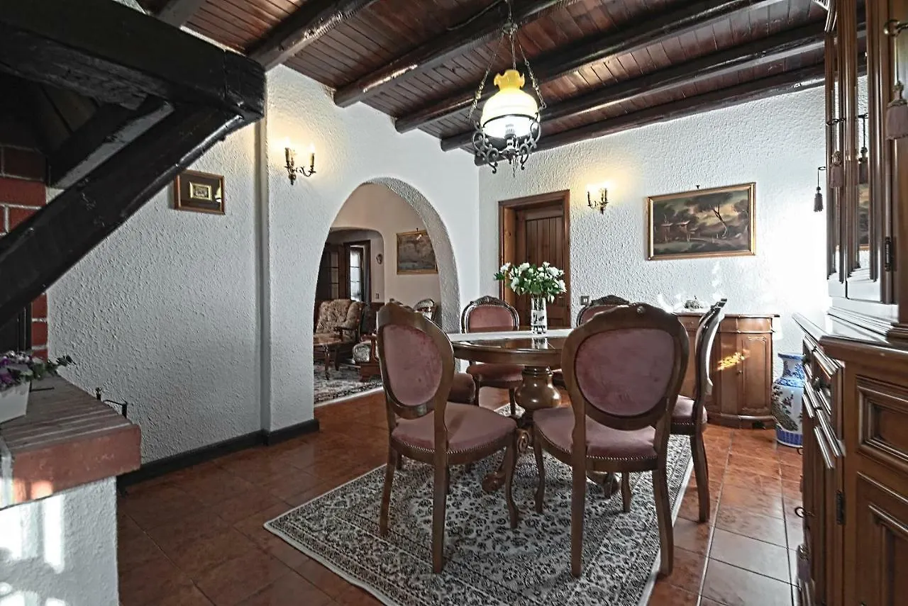 Villa Vecchia Favola House à Quarto dʼAltino Hébergement de vacances